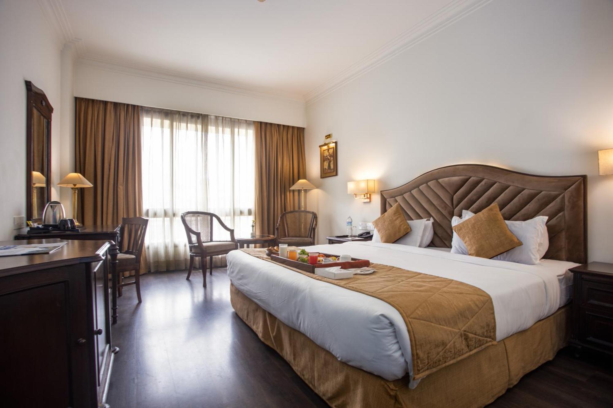Grand Hotel Kathmandu Exterior foto