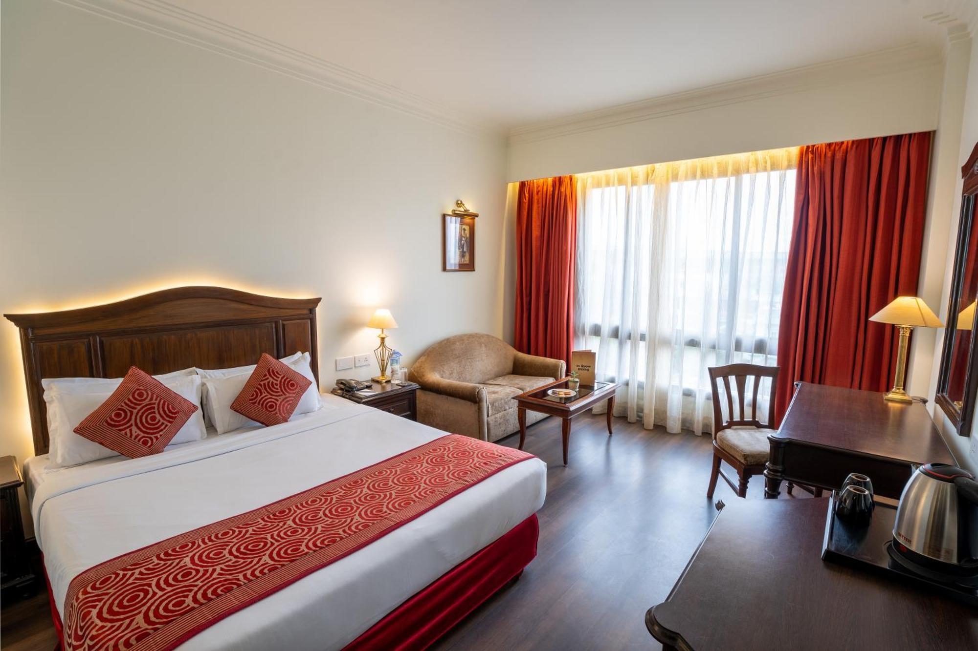 Grand Hotel Kathmandu Exterior foto